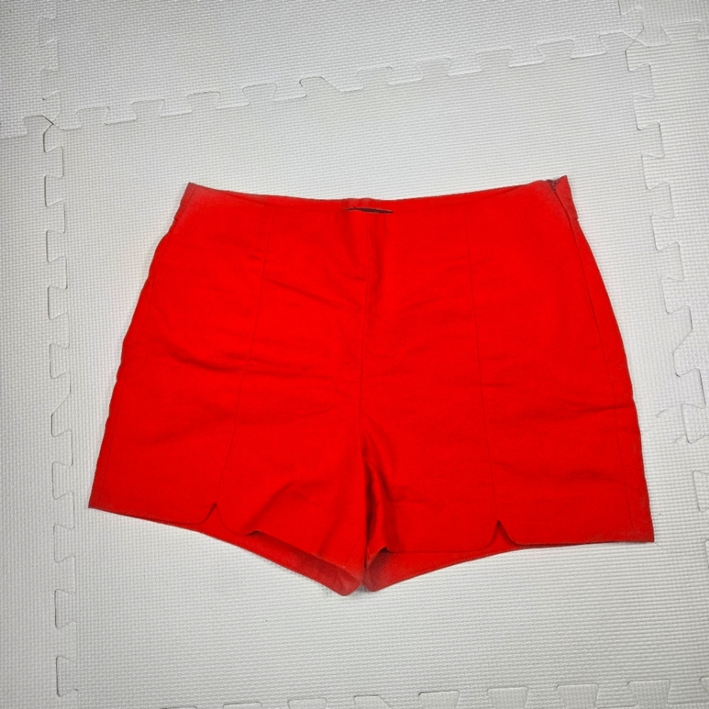 RW&CO Red Shorts Size 6